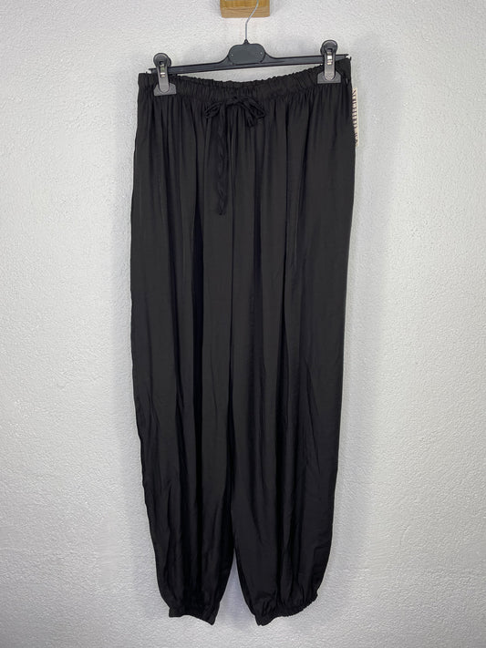Pantalón Llanes Negro