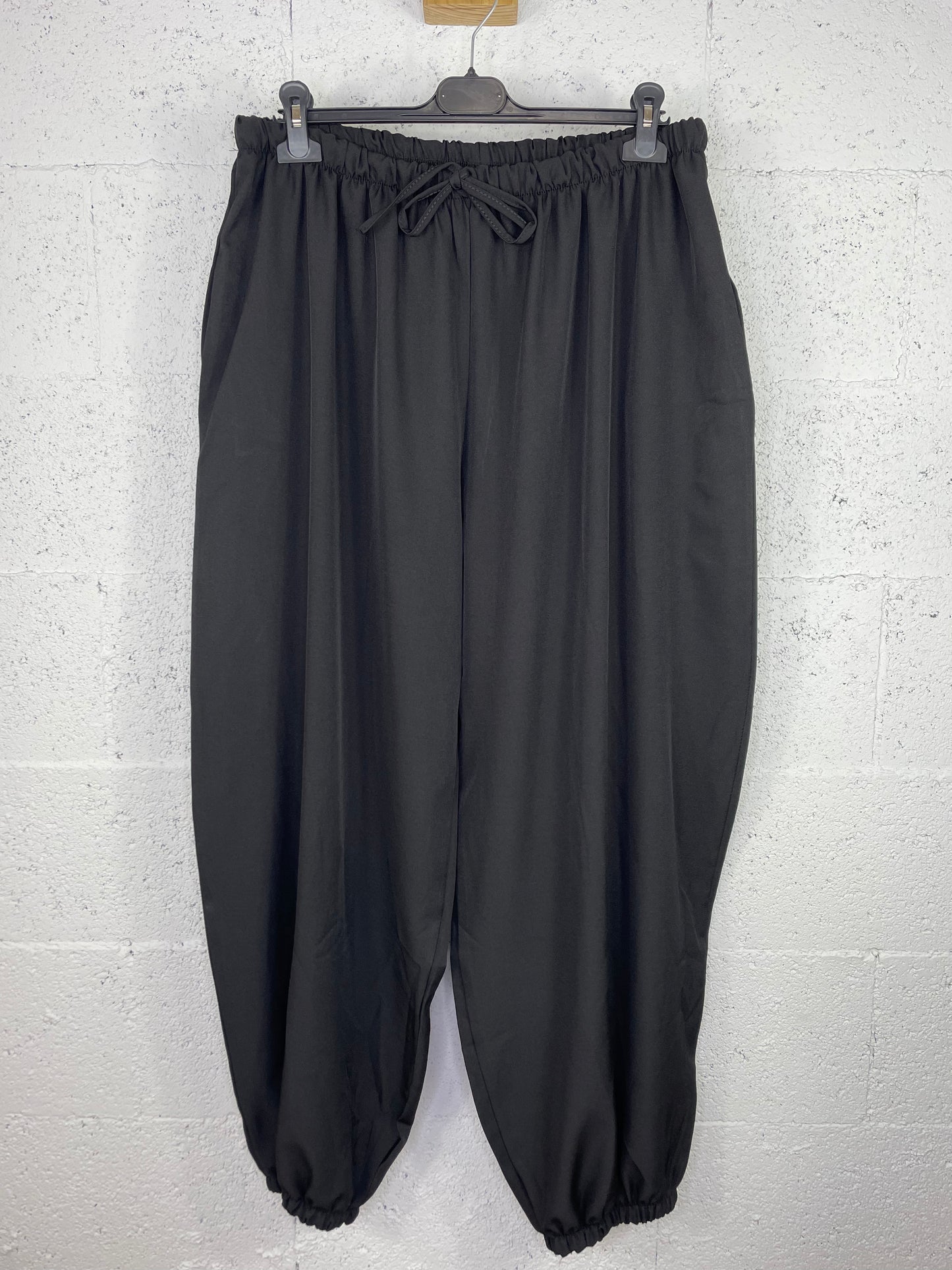 Pantalon Córdoba Negro   PLUS
