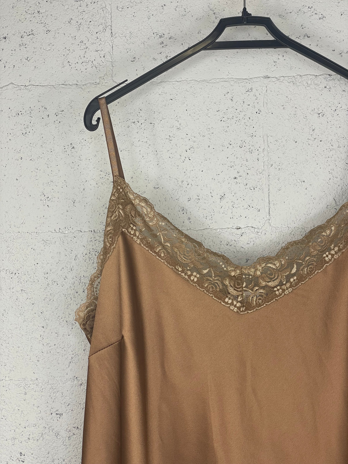 Lencera Tirante fino Camel